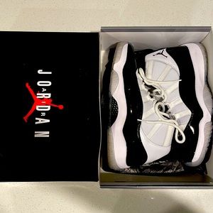 Air Jordan 11 Retro - Concord (2018)